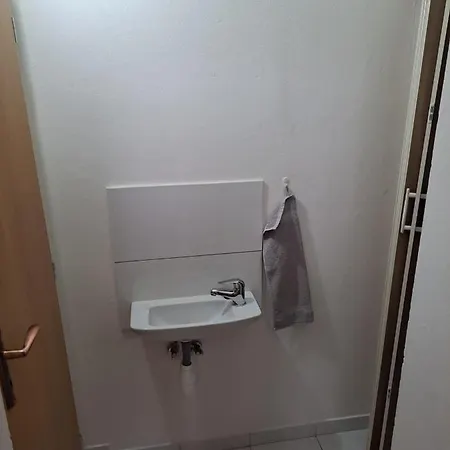 Pri Sokolovni Апартаменты Мартин