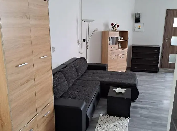 Pri Sokolovni